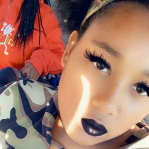 Meet your Posher, Bennayah